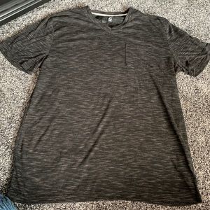 Men’s Large GUESS shirt